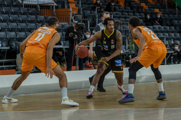 强劲的欧美 强劲的欧美