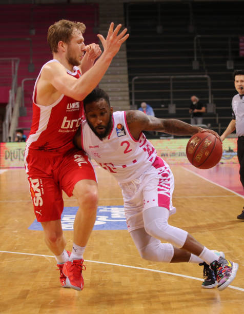 收入接近6 收入接近6