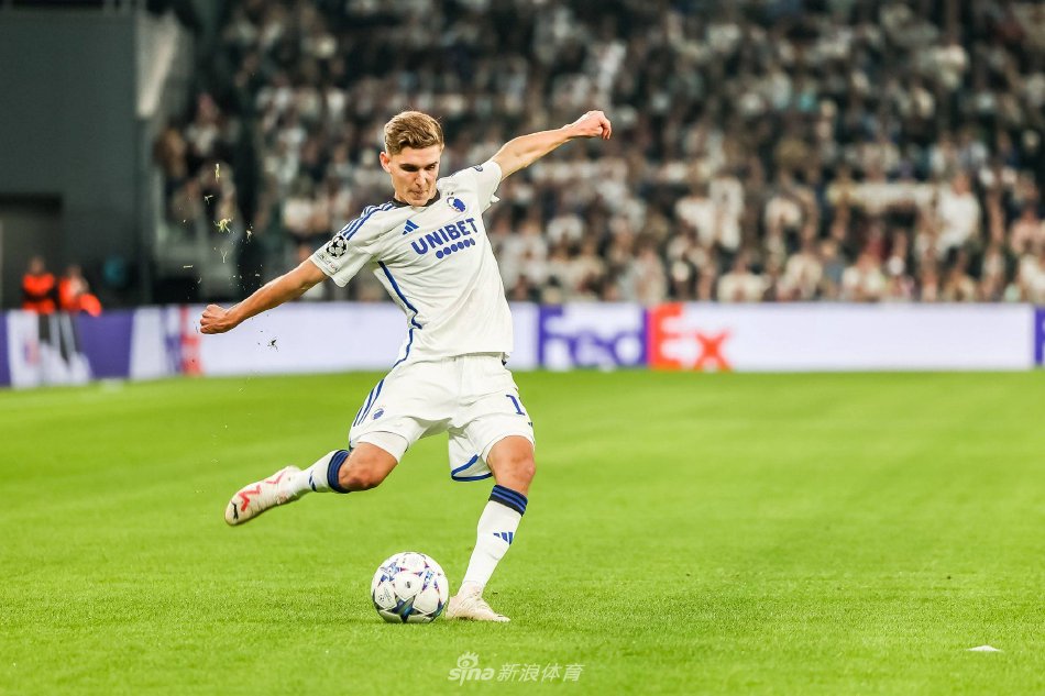 层和教练团 层和教练团