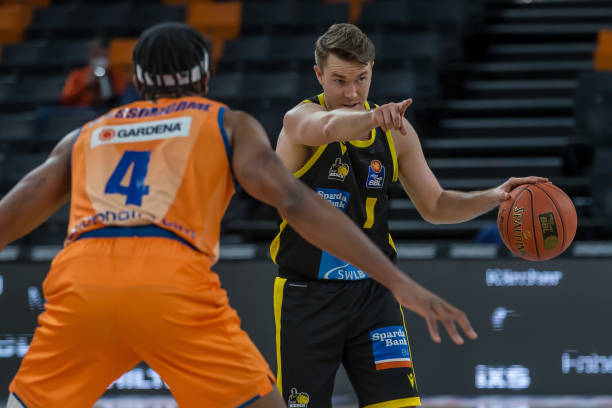 的精彩表现 的精彩表现