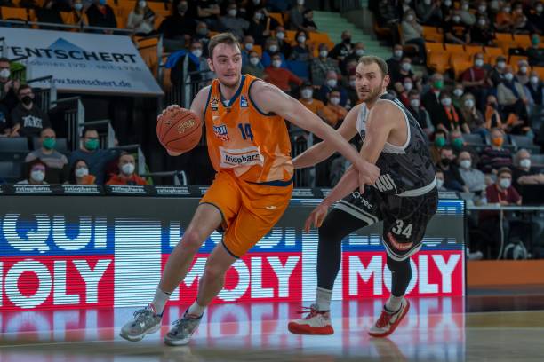 多战术灵活 多战术灵活