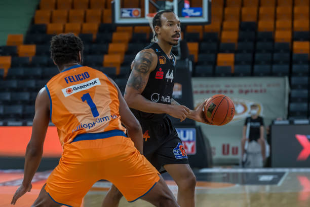 我可以帮你 我可以帮你